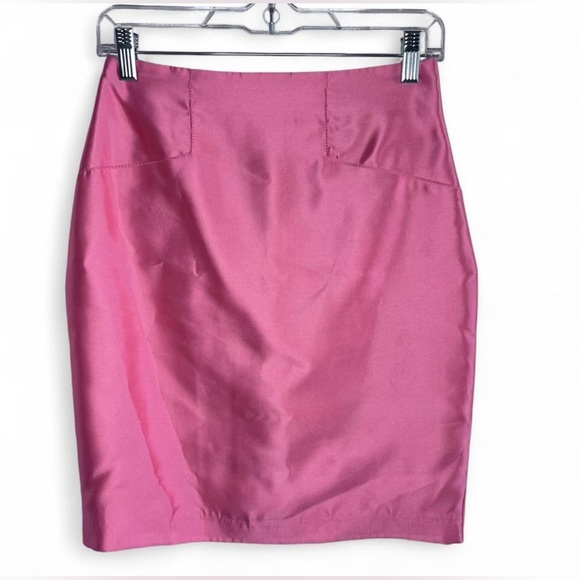 Mac Duggal Dresses & Skirts - Mac Duggal Bubblegum Pink Shiny Skirt size 4